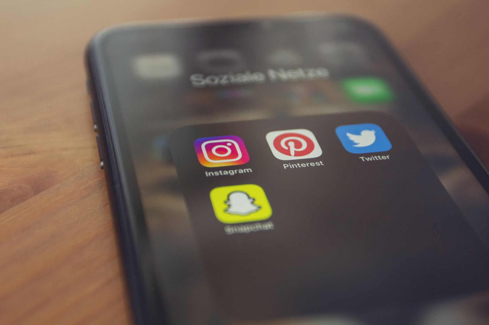 Best Networking Apps in 2024: A No-Fluff Guide